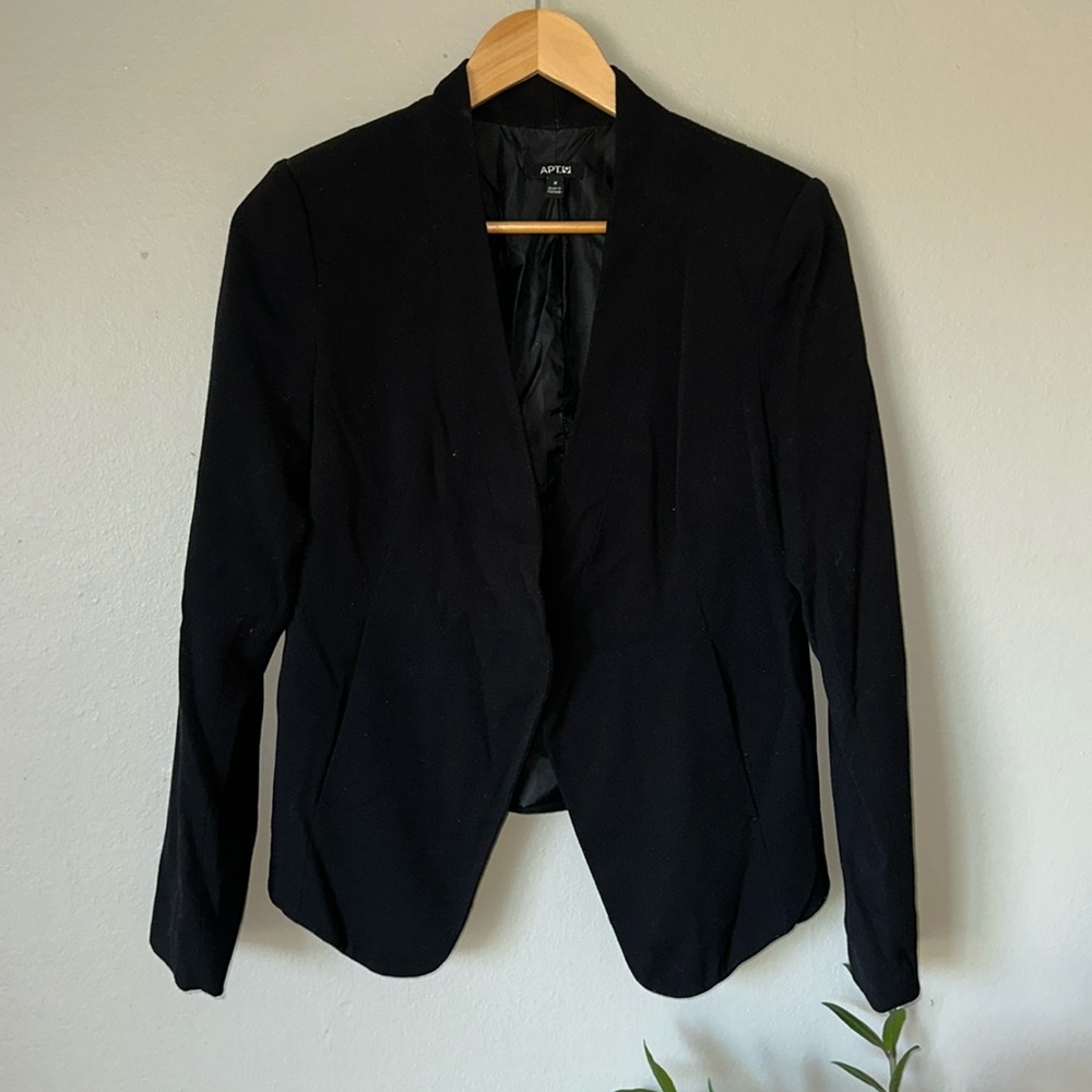 Women’s APT. 9 Open Front Cropped Blazer - Black